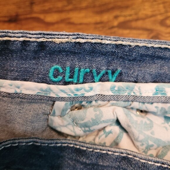 Maurices Jeans Curvy Flare 16 R Mid Rise Medium Light Wash Ripped Stretch Denim - Picture 5 of 11